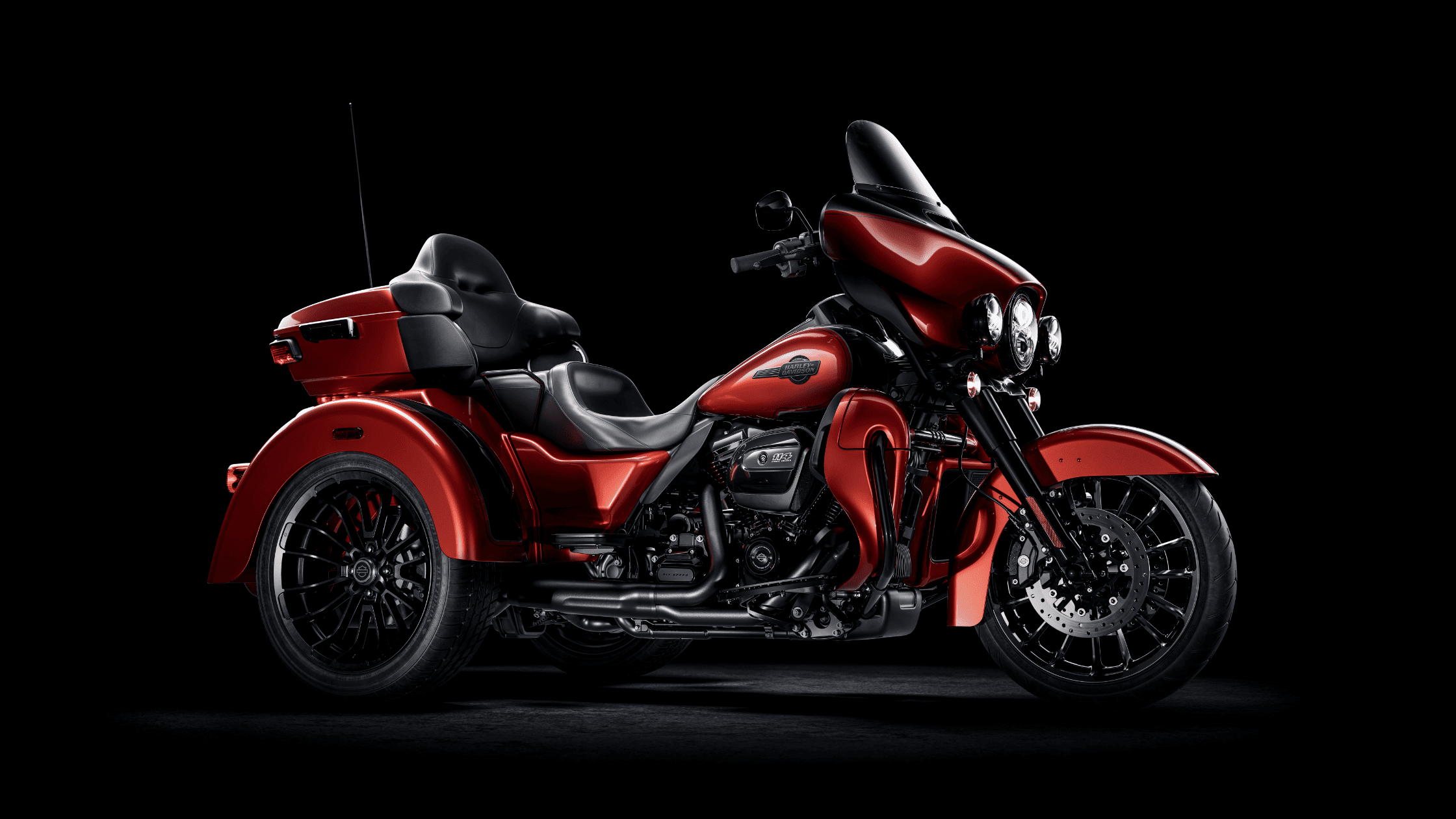 2025 Harley-Davidson® Tri Glide® Ultra in Red – Premium Three-Wheel Touring Motorcycle Near Atlanta, GA.