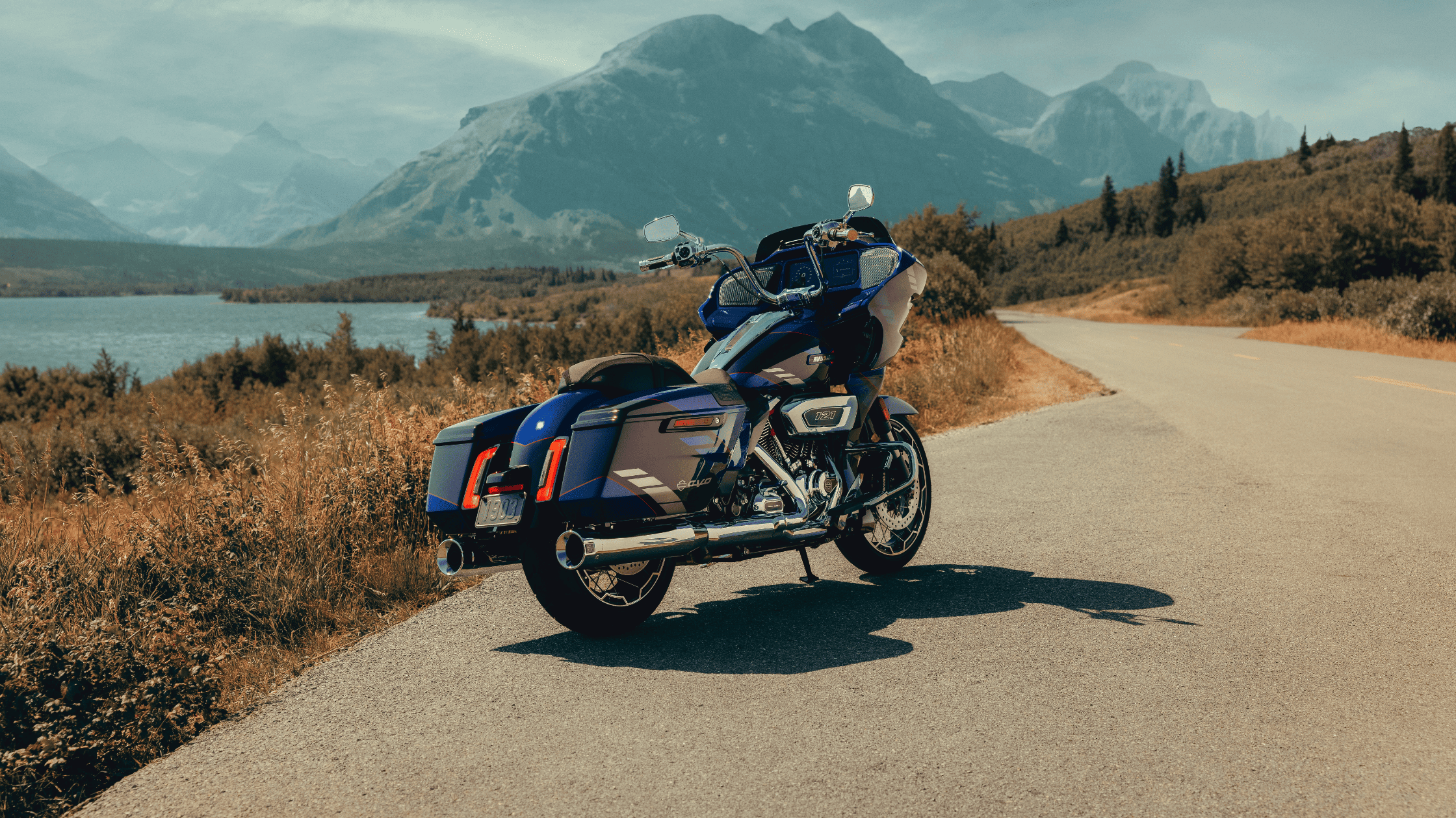 A premium 2025 Harley-Davidson CVO Road Glide near Atlanta, GA, built for luxury and long-distance travel.